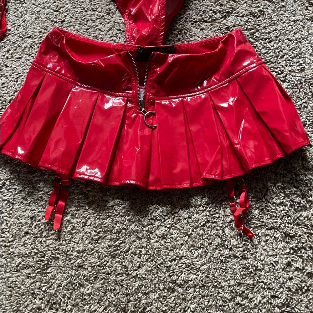 Women’s F21 Fredricks of Hollywood devil costume - Picture 2 of 9